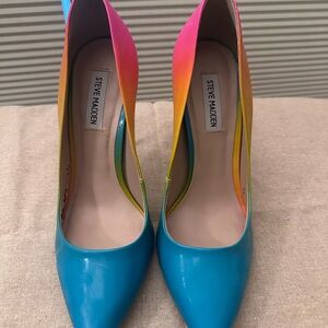 Steve Madden Blue and Multicolor Heels